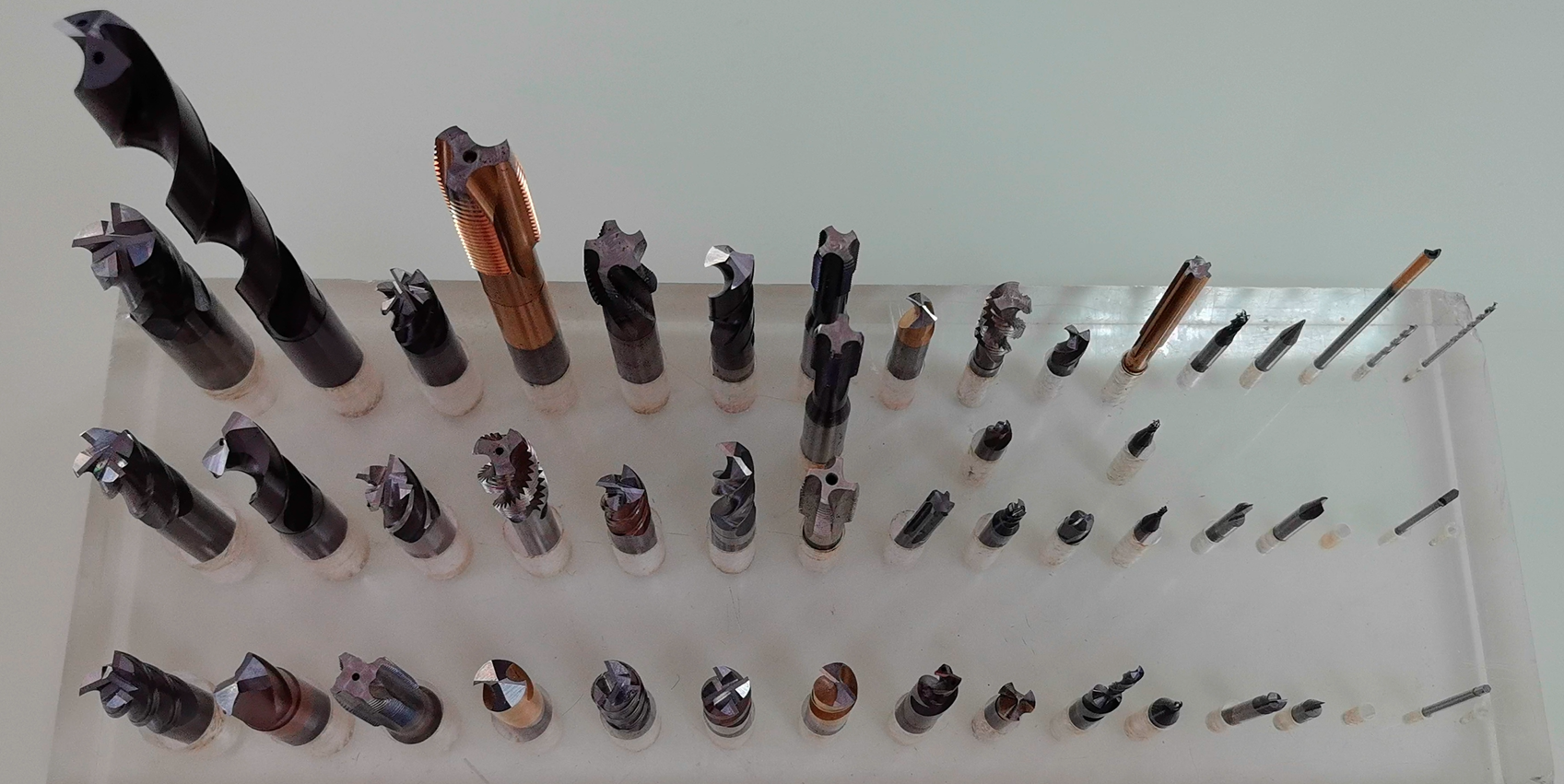 數(shù)控刀具磨刀機(jī)